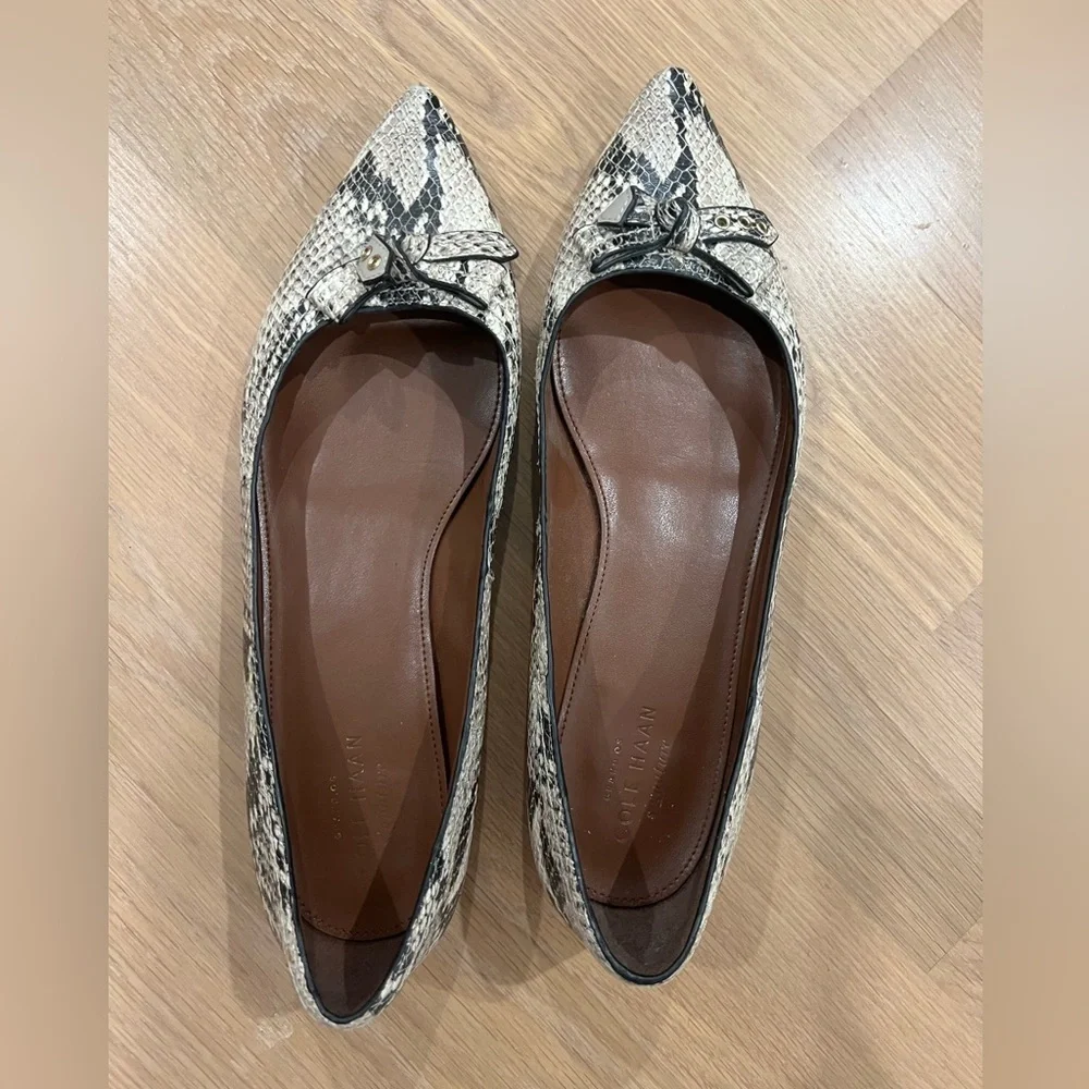 Cole Haan 7 Snake Flats - Picture 3 of 6